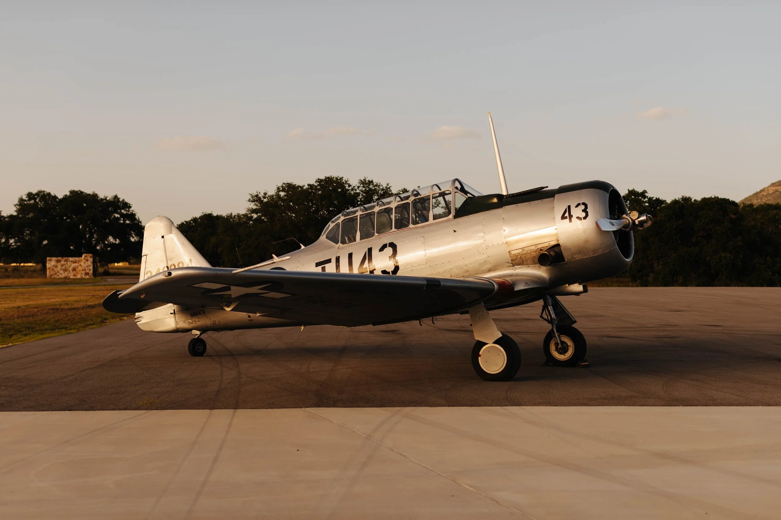 ＴＭＧＥ×ＴＦＯＡ T-6 Texan — Lewis Air Legends
